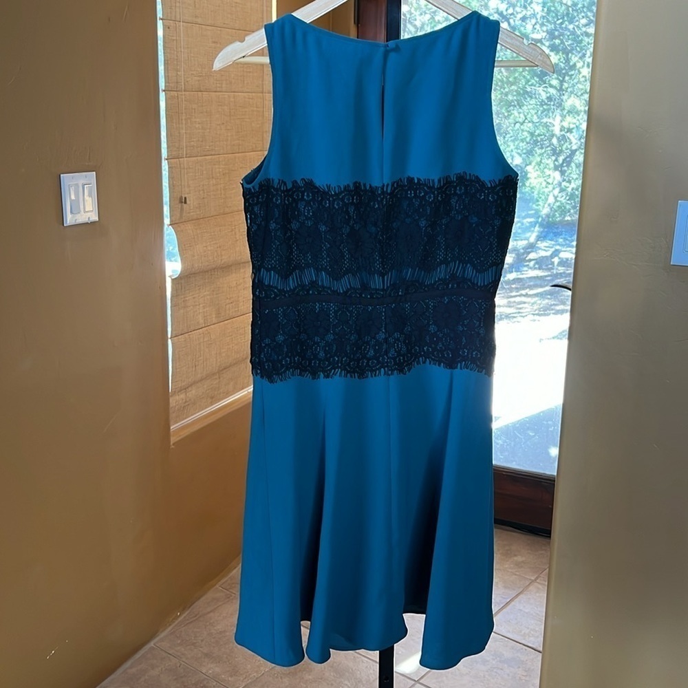 LOFT Teal & Black Lace Sleeveless Fit Flare Dress Size 4 NWT Cocktail - Picture 7 of 9